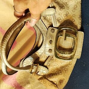 Small guess purse